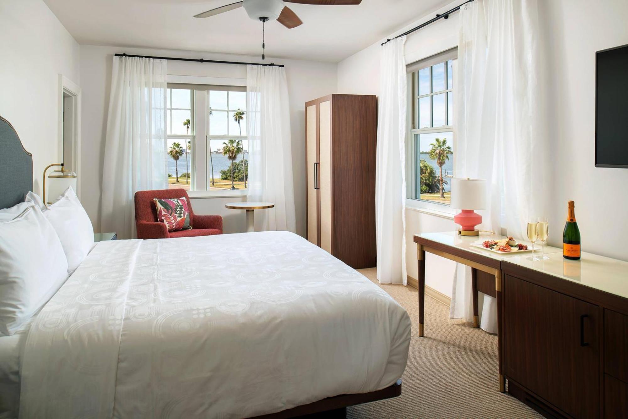 Fenway Hotel, Autograph Collection Dunedin Bagian luar foto